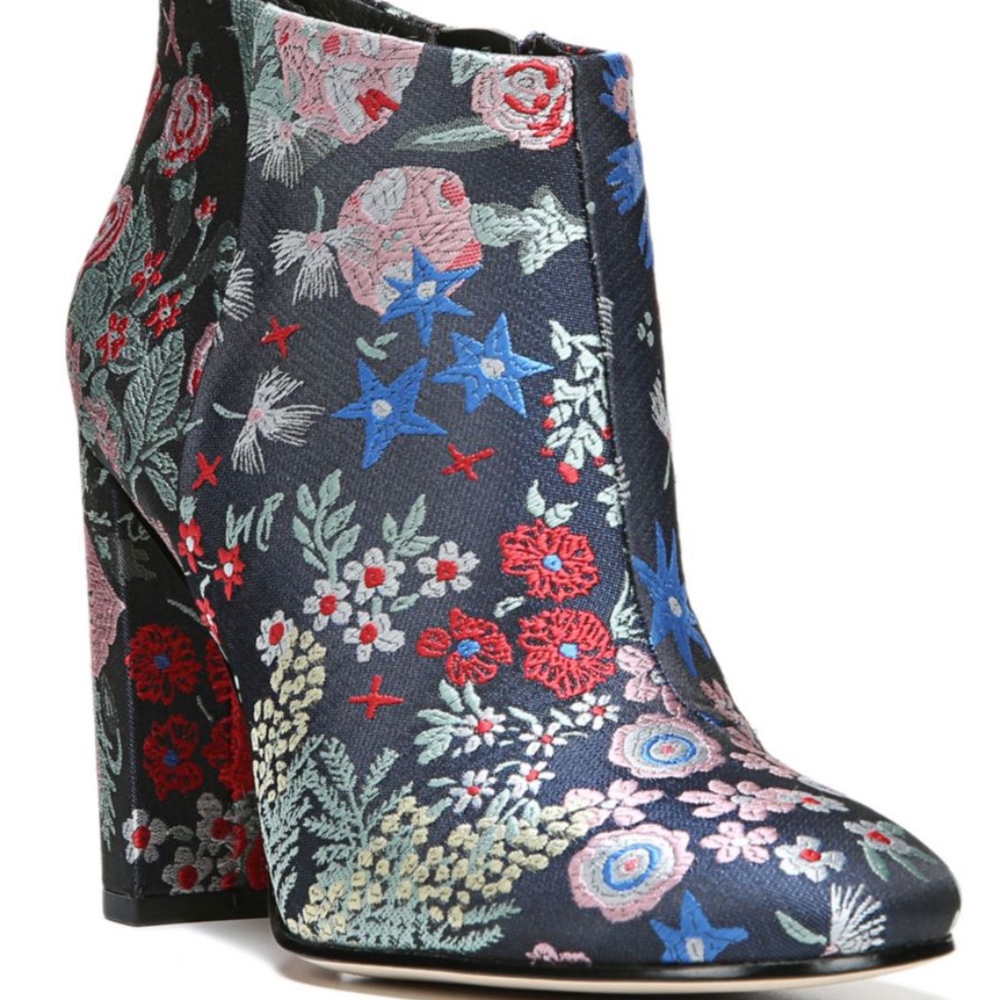Sam Edelman Brocade Boots Sz 8.5
